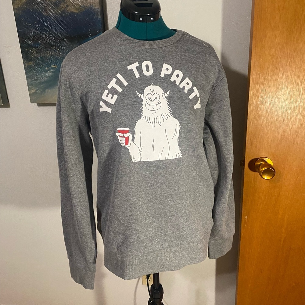🍉 NWT yeti sweatshirt
